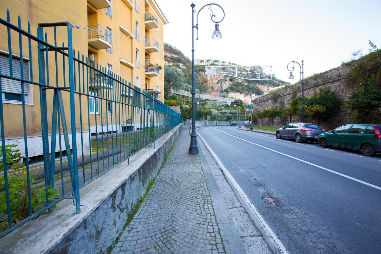 Palazzo Aranci Sorrento Coast Hotel Buitenkant foto